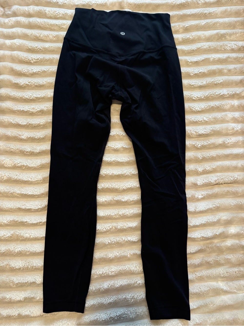 Lululemon align leggings 25” - Picture 4 of 4